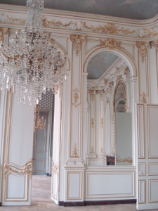 Htel d'Evreux (Paris): patiine, faux bois, dorure